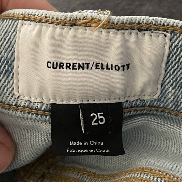 Current Elliott light wash distressed raw hem skinny jeans - Picture 3 of 3